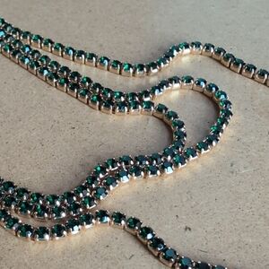 GUESS Green and Gold Layered Necklace New With Tags